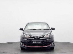 Toyota Yaris S TRD CVT  2019 6