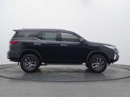 Toyota Fortuner 2.4 VRZ AT 2016 8