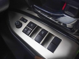 Toyota Kijang Innova V 2.0 Bensin  2018 4