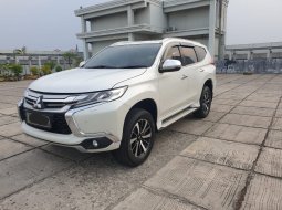 Mitsubishi Pajero Sport Dakar 2.4 Automatic 2018 Putih 4