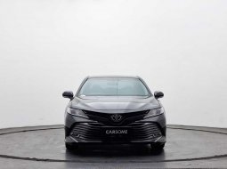  2019 Toyota CAMRY V 2.5 8