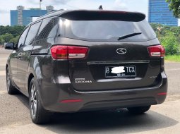 Kia Grand Sedona Ultimate 2017 Harga Special 5