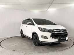 Toyota Kijang Innova V A/T Diesel 2017 Putih