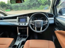 Toyota Kijang Innova 2.0 G MPV Bensin AT 2016 Putih DP 13,9 Jt No Pol Genap 12