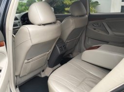 Toyota Camry V 2011 8