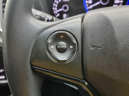 Honda HR-V 1.5L E CVT 2016 Abu-abu 13