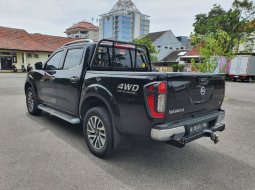 Nissan Navara 2.5 Double Cabin 2019 Pickup 9