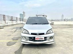 Daihatsu YRV 1.3 Tahun 2002 Automatic Silver Metalik