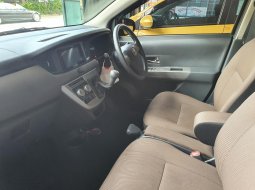 Toyota Calya 1.2 G Mt 2021 Hitam 6