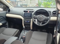 Daihatsu Terios X Deluxe 1.5 AT 2020 Sangat Terawat 10