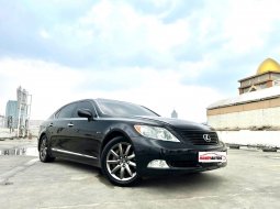 Lexus LS 460 Tahun 2009 Matic Hitam Luxury 6