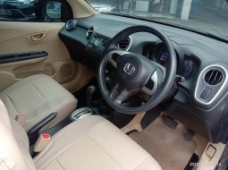 Honda Mobilio E CVT 1.5 AT 2015 Good Condition 7