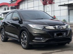 Honda HR-V SE 2020 Dark Olive Hanya 200 jutaan 3