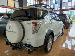 Daihatsu Terios TX 2015 10