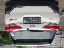 Daihatsu Terios X Deluxe 1.5 AT 2020 Sangat Terawat 5