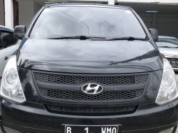 Hyundai H-1 2.5 CRDi 2010