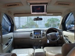 Toyota Innova G Luxury manual 2.0 AT 2014 8