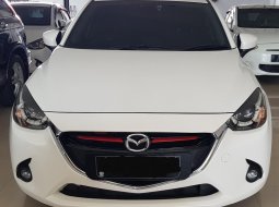 Mazda 2 GT Skyactive A/T ( Matic ) 2014 Putih Km 48rban Mulus Siap Pakai
