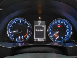 Toyota Corolla Altis V 2016 Hitam 5