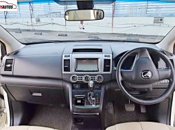 Mazda 8 2.3 Sunroof Tahun 2011 Automatic Putih 4