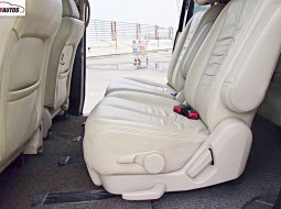Mazda 8 2.3 Sunroof Tahun 2011 Automatic Putih 3