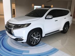 Pajero Sport 2.4 Dakar 4x2 AT 2019 1