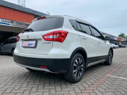 SUZUKI SX4 SCROSS AT MATIC 2019 PUTIH KM 43RB 15