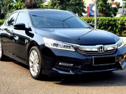 Honda Accord 2.4 VTi-L 2018 hitam km 55 rban record cash kredit bisa dibantu