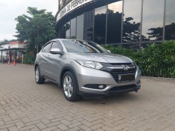 HONDA HRV E AT MATIC 2016 SILVER  TERAWAT 3