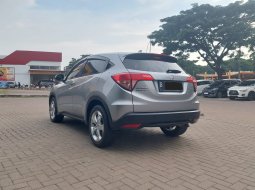 HONDA HRV E AT MATIC 2016 SILVER  TERAWAT 12