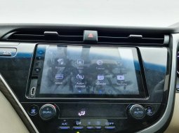 Toyota Camry 2.5 V 2019 Hitam 13