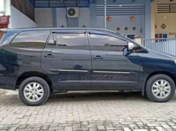 Toyota Kijang Innova 2.0 G 2012 MPV 4