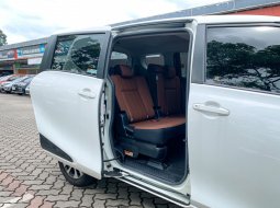 Toyota Sienta V AT Matic 2018 Putih Terawat Istimewa 14