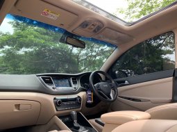 Hyundai Tucson XG CRDi 2.0 Diesel AT Matic 2017 Hitam Istimewa Terawat 10
