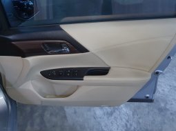 Honda Accord 2.4 VTi-L 2018 Facelift Last Edition 15