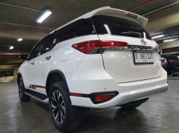 Toyota Fortuner VRZ TRD Sportivo 2018 23