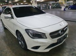Mercedes-Benz CLA 200 Automatic Triptonic 2015 - Super Gressss Low KM