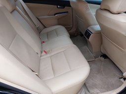 Toyota Camry 2.5 V 2018 AT 9