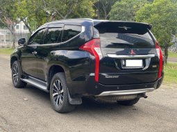 Mitsubishi Pajero Sport Dakar 4x2 AT 2017 Hitam 6