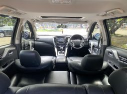 Mitsubishi Pajero Sport Dakar 4x2 AT 2017 Hitam 7