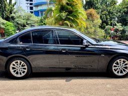 BMW 3 Series 320i M Sport hitam 2017 km 35 rban cash kredit proses bisa dibantu 3