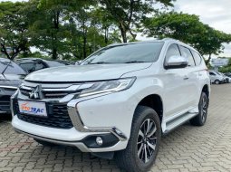 Mitsubishi Pajero Sport Dakar 4x2 Ultimate 2019 Putih ISTIMEWA KM ANTIK 1