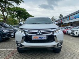 Mitsubishi Pajero Sport Dakar 4x2 Ultimate 2019 Putih ISTIMEWA KM ANTIK 2