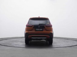  2020 Mitsubishi XPANDER CROSS PREMIUM 1.5 11
