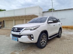 Toyota Fortuner 2.4 VRZ AT 2017 Putih Istimewa Terawat 1