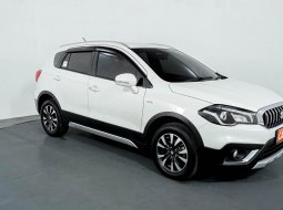 Suzuki Sx4 S-Cross AT 2018 Putih