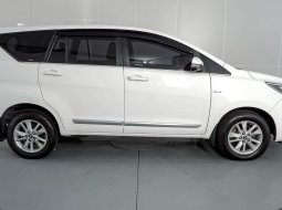 Toyota Innova 2.0 V AT 2019 Putih 8