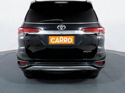 Toyota Fortuner 2.4 VRZ TRD AT 2018 Hitam 4