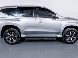Mitsubishi Pajero Sport 2.4 Dakar 4x2 AT 2019 Abu-abu 5