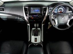 Mitsubishi Pajero Sport 2.4 Dakar 4x2 AT 2019 Abu-abu 9